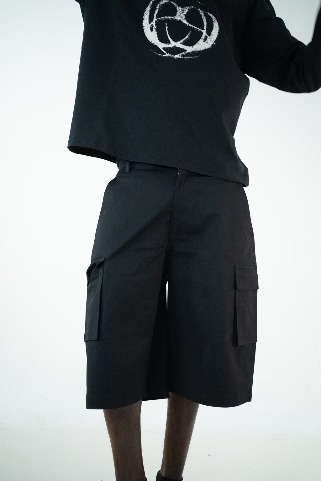PANTALONCINI CARGO NERO