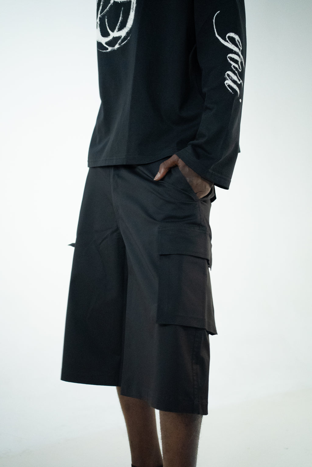 PANTALONCINI CARGO NERO