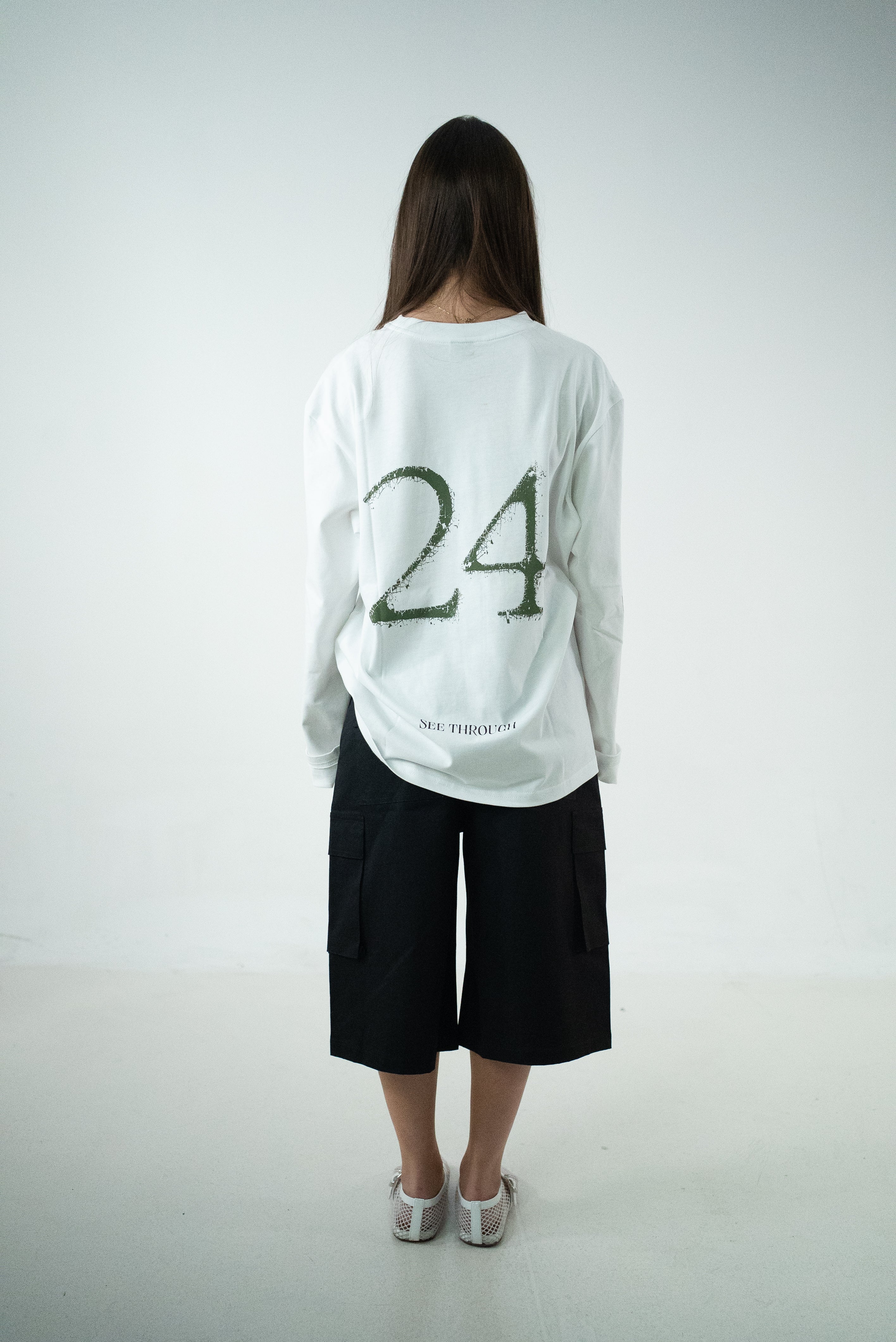 T-SHIRT OVERSIZE A MANICHE LUNGHE BIANCA